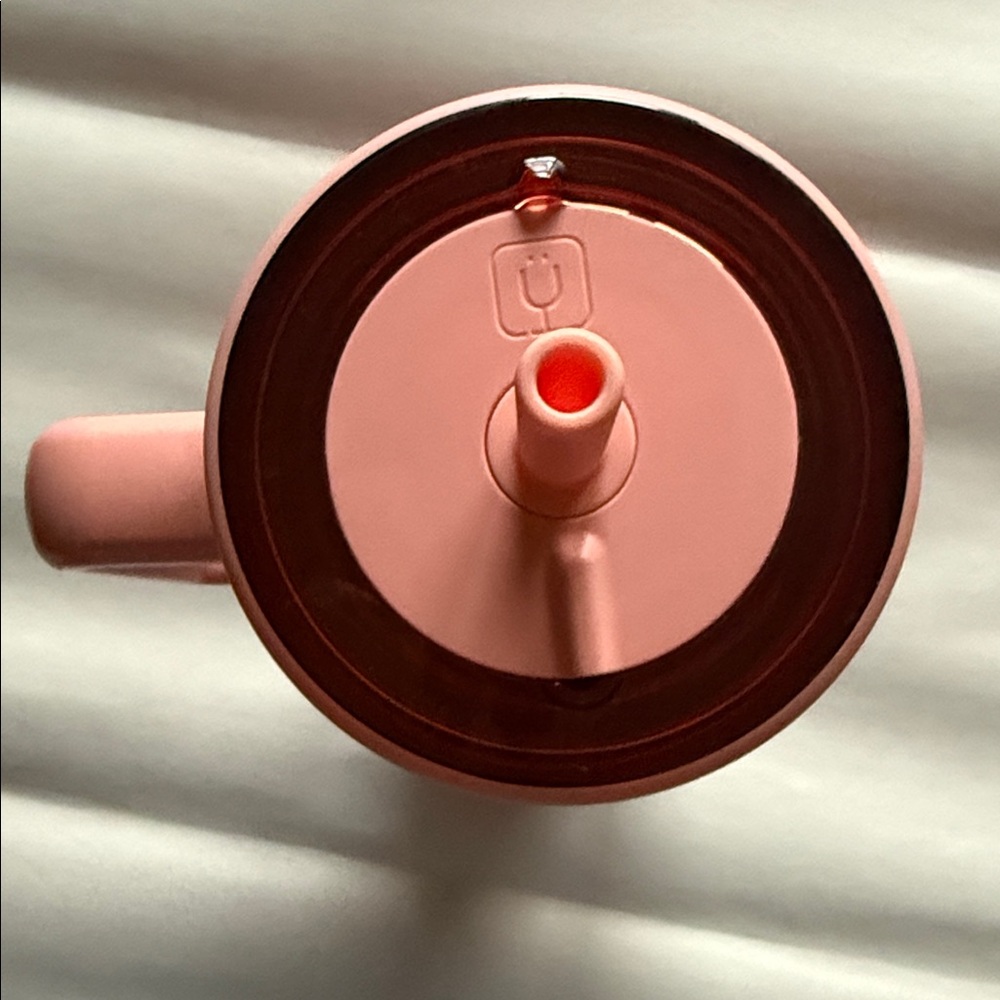 BrüMate Pink Insulated Travel Mug with Handle and Straw - Picture 5 of 5